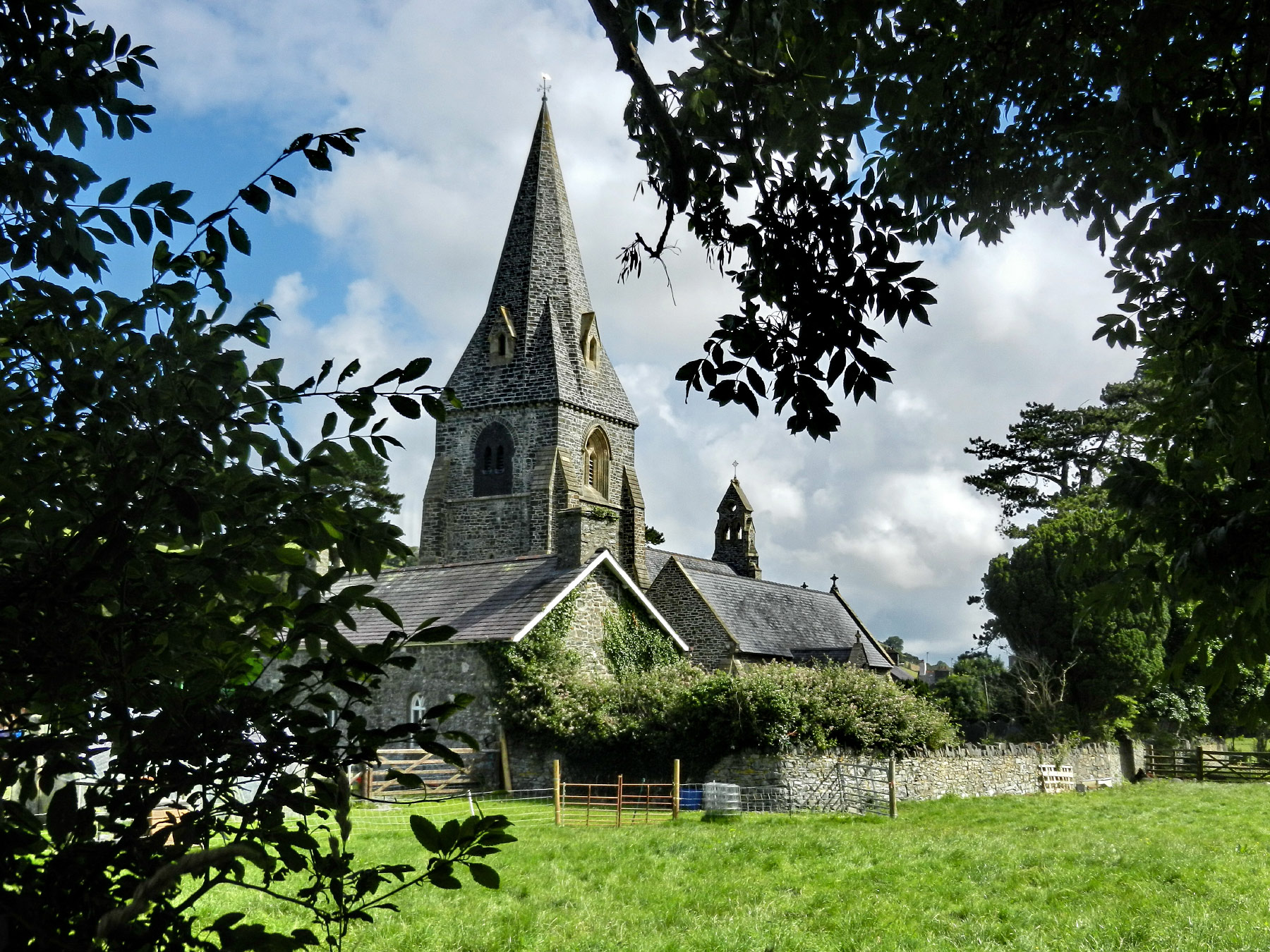 Llanrhystyd